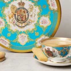 Coat Of Arms Shortbread Biscuit Tin*Royal Collection Shop Hot