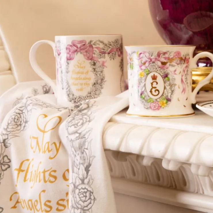 Queen Elizabeth Ii Commemorative Tea Towel*Royal Collection Shop Outlet